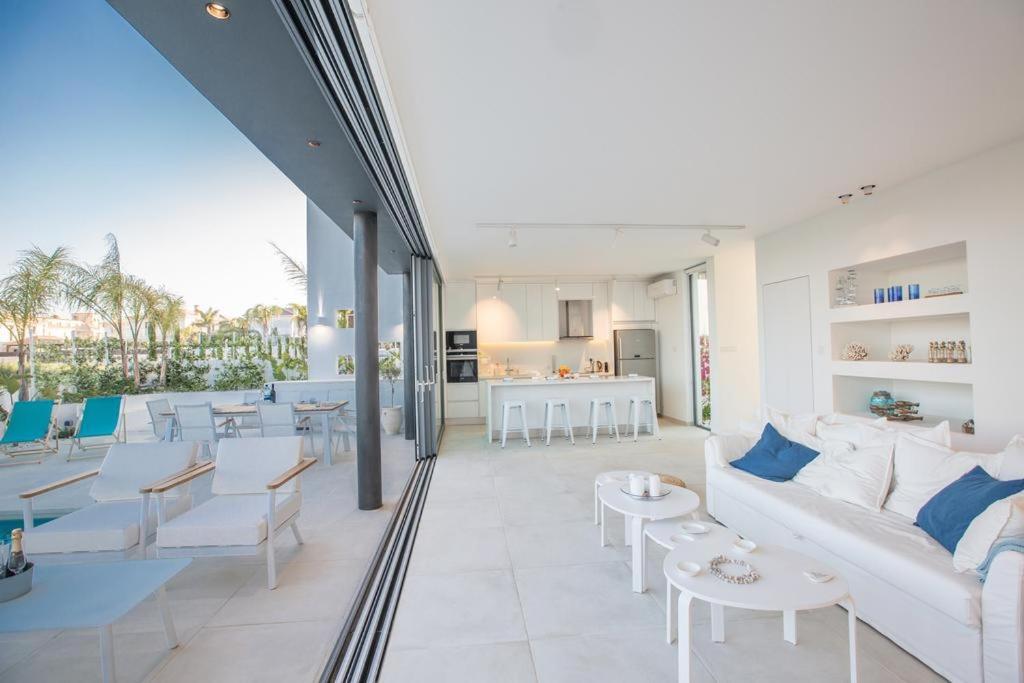 The White H Villa, Protaras, Fresh And Peaceful Paralimni Dış mekan fotoğraf